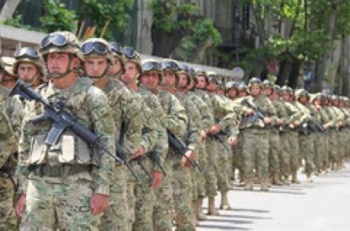 Gürcüstanda həqiqi hərbi xidmətə çağırış yenidən bərpa olunub
