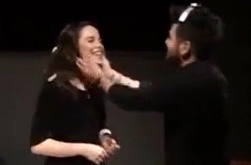 Cinsiyyətini dəyişən aktrisadan 