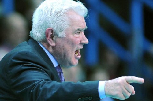 Əfsanəvi məşqçi Azərbaycan klublarına 