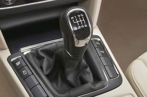 Köhnə sürücülük vəsiqəsi olanlar 