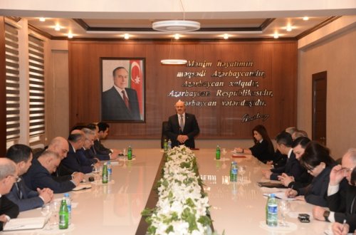 Nəsimi rayonunda Azərbaycan Respublikası Prezidentinin 30 dekabr 2016-cı il tarixli Fərmanının icrası ilə əlaqədar iclas keçirilib
