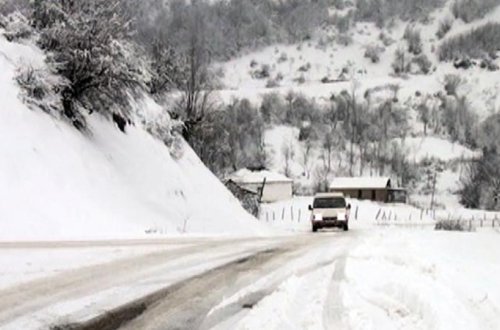 Cənub bölgəsində 1 metrdən çox qar yağıb