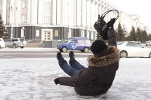 Qar 7 nəfəri xəstəxanalıq etdi - Bu gün