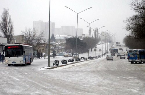 Bakıda avtobus ÖZBAŞINALIĞI: iki dəfə artıq ödəyirik