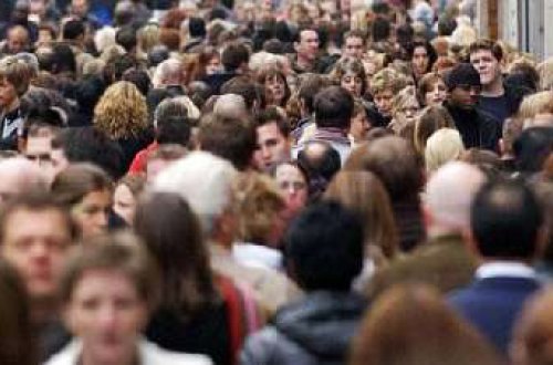 Azərbaycanda əhalinin sayı artıb