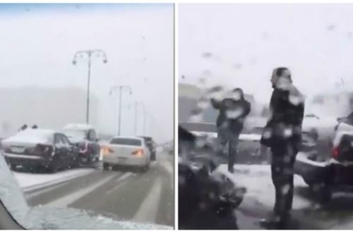 Bakı-Sumqayıt yolunda qəribə qəza: Mercedes tam əzildi, taksiyə heç nə olmadı (VİDEO)