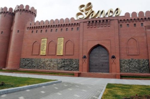 Rüşvət alan filarmoniya direktorunun görüntüləri yayıldı - VİDEO +YENİLƏNDİ