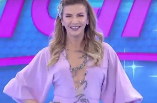 İvana Sert geyimi ilə gündəm oldu - video