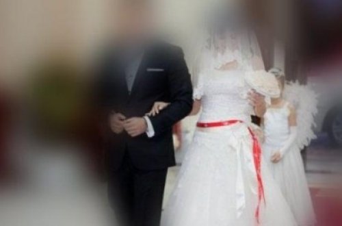 Restorana borclu qalan bəy qaçdı - Gəlin isə... - İnanılmaz olay!