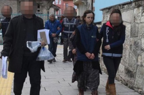 Arvadının telefonundan sevgilisinə mesaj yazıb evə çağırdı – TƏFƏRRÜAT