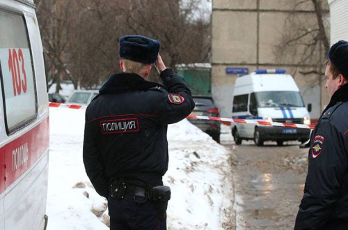 Moskvada dəhşətli hadisə — Kişi ailəsini girov götürdü