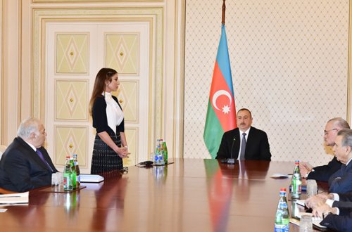 Prezident Mehriban Əliyevanı təqdim etdi - Təhlükəsizlik Şurasının iclasında