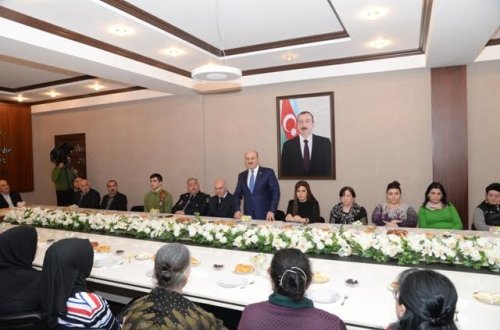 Nəsimi rayonunda Xocalı sakinləri ilə görüş keçirilib