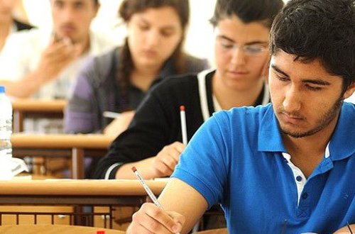 Nazirlikdən fiziki qüsurlu tələbələrə böyük qayğı