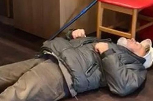 90 yaşlı kişi ona gələn kommunal borcu GÖRƏNDƏ HUŞUNU İTİRDİ - 300 manat...