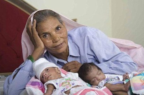 BU DA OLDU: 85 yaşında əkiz uşağı dünyaya gəldi - VİDEO