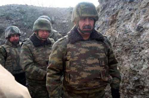 Zakir Həsənov dünən gecə cəbhədə döyüşə şəxsən komandanlıq edib