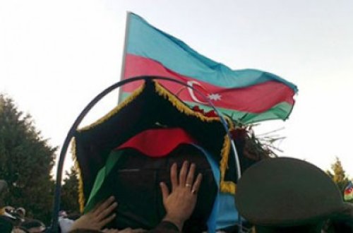 Cəbhədəki son döyüşlərdə şəhid olan zabitimiz Aqşin - FOTO