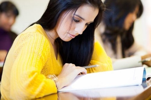 70 min gəncin imtahan pulunu dövlət verəcək