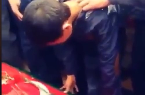 Şəhid pilotumuzun oğlu elə hönkürüb için-için ağladı ki ... ÜRƏKDAĞLAYAN VİDEO