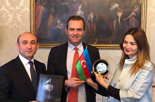 Neapol merinə Qarabağ həqiqətləri ilə bağlı geniş məlumatlar verilib