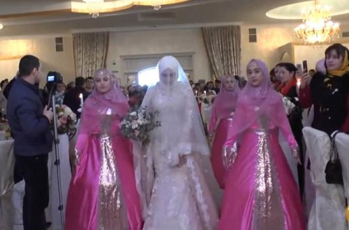 Rusiyalı çempionun toyunda 