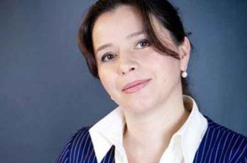 Milli Məclisin 47 yaşlı deputatı ana oldu