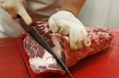 Ətin qiymətini kim qaldırır?