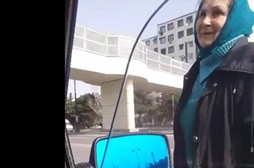 Sürücü qadına əsəbiləşdi: 