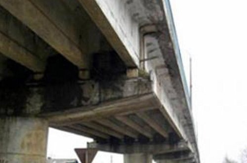 Bakıda körpü uçdu