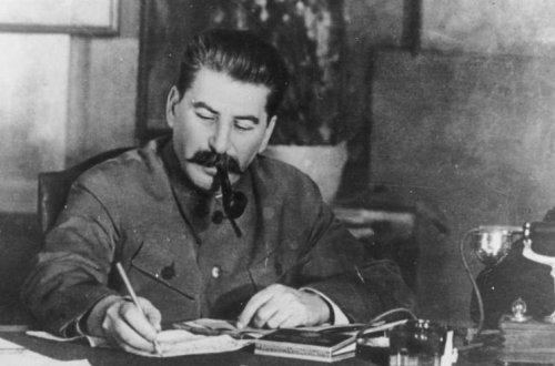 Stalin nə qədər maaş alırdı? – Akademiklərdən kasıb BÖYÜK LİDER - FOTOLAR