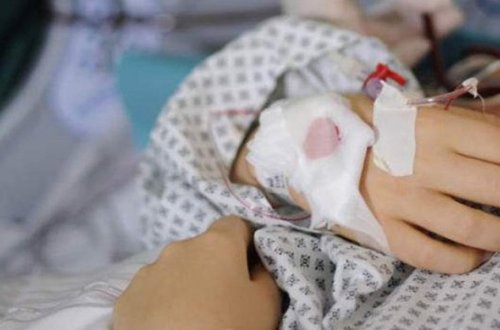 Yaralı tələbə Lalə komadadır - VƏZİYYƏTİ AĞIRDIR