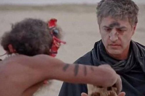 Dünyanı dəhşətə gətirən kadrlar - Meyitlərlə cinsi əlaqədə oldular - VİDEO