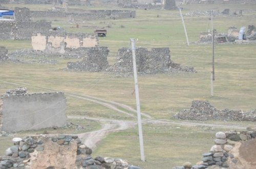 Lələtəpəyə işıq çəkilir