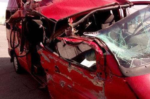 Qəzada yaralanan tələbənin bacısı status yazdı, DİN xəstəni öz hospitalına yerləşdirdi