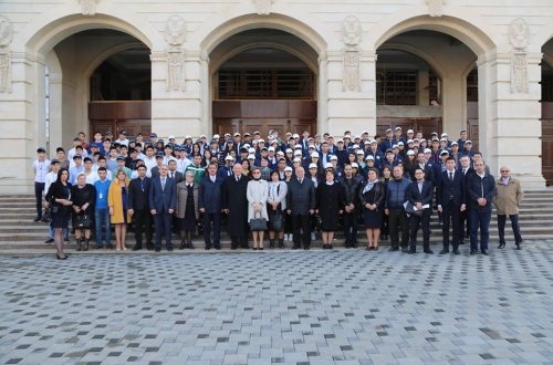 Gəncə şəhər İcra Hakimiyyətinin başçısı MDB-nin nümayəndə heyəti ilə görüşüb