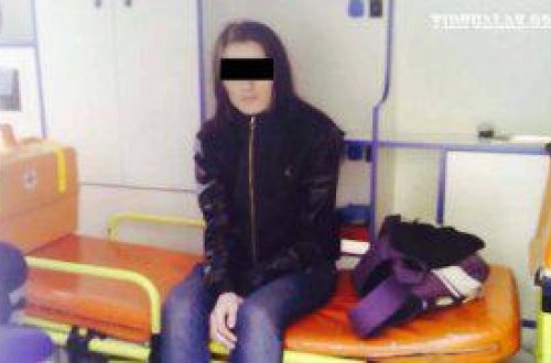 16 yaşında hamilə qalan, 