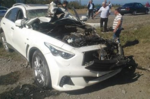 Azərbaycanlı məşhur qəzaya düşdü - Piyadanı vurdu - FOTO