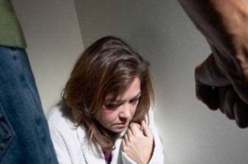 Azərbaycanda ailə vəhşiliyi: gəlini hər gün döydülər