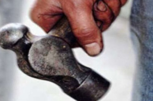 Bu uşaq məndən deyil dedi, çəkiclə öldürdü - Sabirabadda DƏHŞƏT