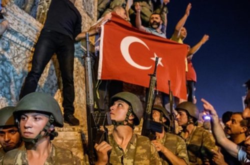 Qiyamın baş memarı ABŞ-ın İstanbuldakı konsulluğunda gizlədilir? – ŞOK İDDİA