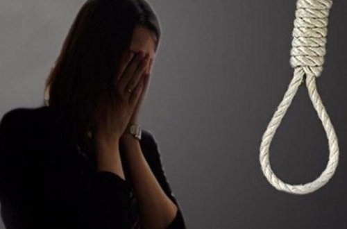 31 yaşlı müəllim məktub yazıb, özünü asdı - Biləsuvarda şok