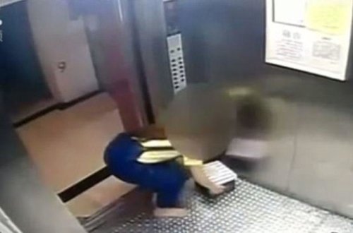 15 yaşlı qız doğduğu uşağı görün hara atdı - DƏHŞƏTLİ VİDEO