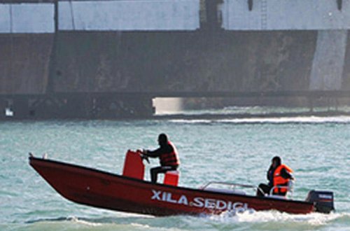 Dənizdə naməlum kişi meyiti tapıldı - İtkin düşən neftçilərə aid olub-olmaması müəyyənləşdirilir