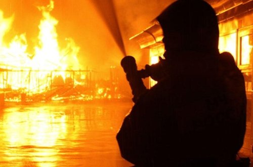 Azərbaycanda valideyn məsuliyyətsizliyi: 4 YAŞLI UŞAQ DİRİ-DİRİ YANDI - YENİLƏNİB