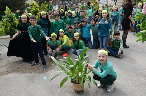 Heydər Əliyev Fondunun vitse-prezidenti Leyla Əliyevanın təşəbbüsü ilə başlanılmış “Məktəb bağları” layihəsinə Nəsimi rayonunda start verildi