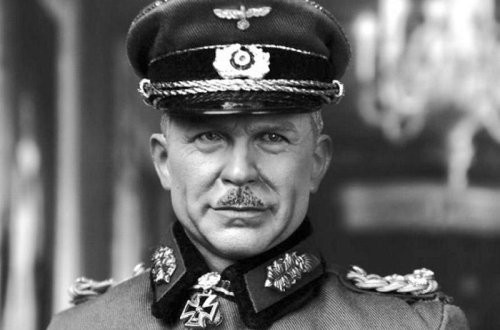 Hitlerin sevimli erməni generalı - GİZLİ TARİX - FOTOLAR