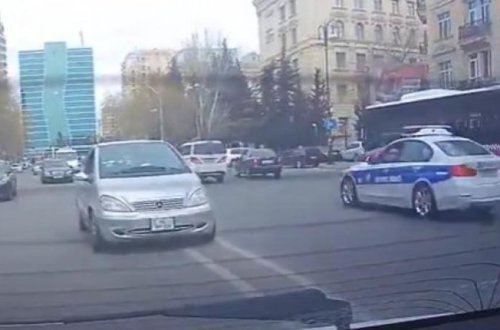 Bakının ən qəzəbli sürücüsü yol polisini saymadı - VİDEO