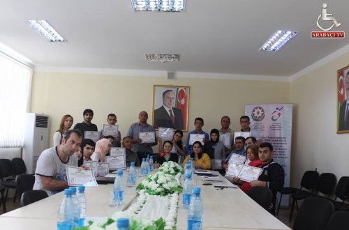 “İstedadlı Əlillər” İB-i fiziki məhdudiyyəti olan şəxsləri kurslara dəvət edir -  Kurslar ödənişsizdir