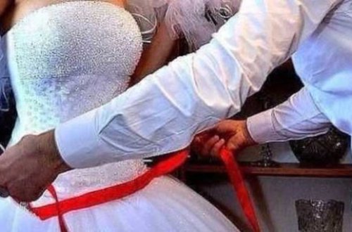 Azərbaycanda bakirəlik - baş ucalığı yoxsa...